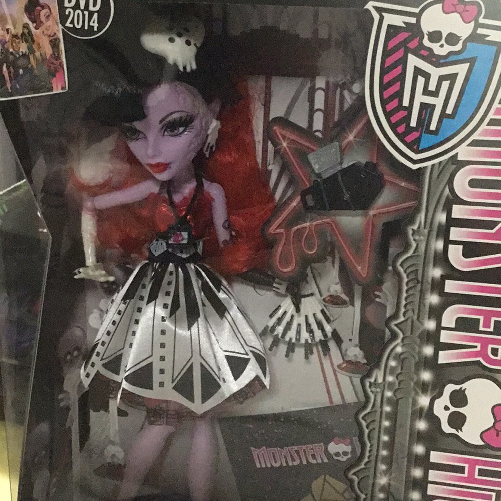 Monster High Operetta Frights Camera Action doll New